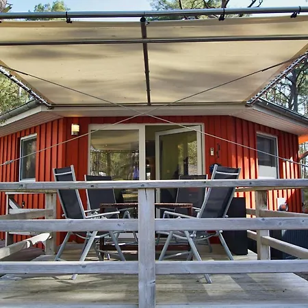 Tipi 365 - Strandnahes Ferienhaeuschen Mit Terrasse Und Kostenfreier Nutzung Des Ahoi!-schwimmbades In Sellin *