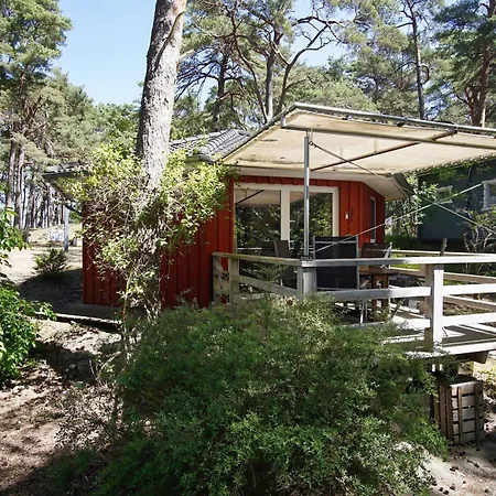Tipi 365 - Strandnahes Ferienhaeuschen Mit Terrasse Und Kostenfreier Nutzung Des Ahoi!-schwimmbades In Sellin