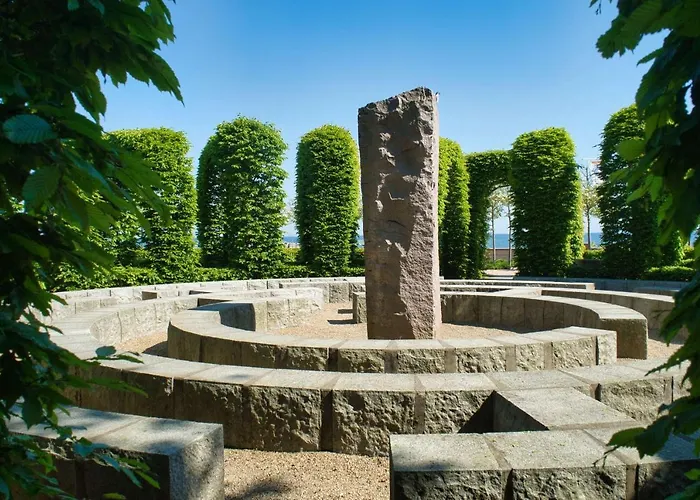 Tipi 365 - Strandnahes Ferienhaeuschen Mit Terrasse Und Kostenfreier Nutzung Des Ahoi!-schwimmbades In Sellin *