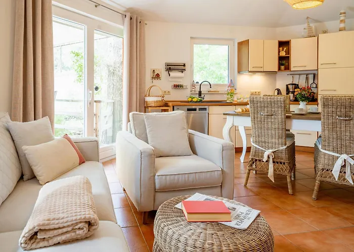 Tatil Evi Tipi 365 - Strandnahes Ferienhaeuschen Mit Terrasse Und Kostenfreier Nutzung Des Ahoi!-schwimmbades In Sellin *