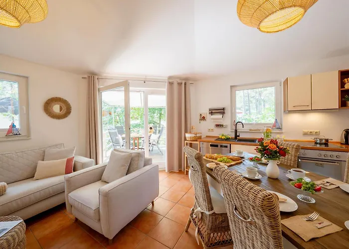 Tipi 365 - Strandnahes Ferienhaeuschen Mit Terrasse Und Kostenfreier Nutzung Des Ahoi!-schwimmbades In Sellin * Goehren (Ruegen)